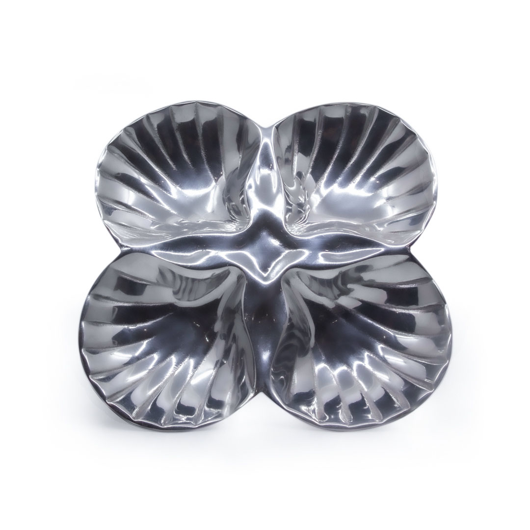 4-section-flower-serving-dish