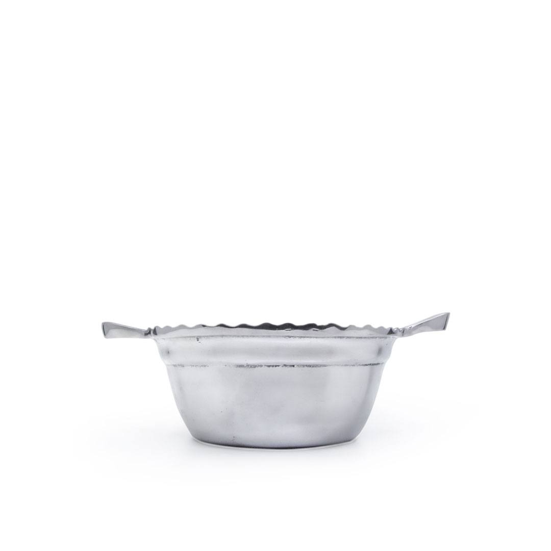 small-handled-bowl-02